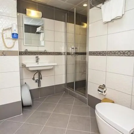 Prince Apart Hotel 3* İçmeler